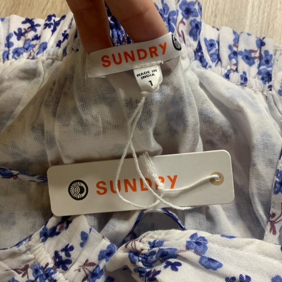 NWT Sundry Ditzy Smocked Maxi Dress Size 1 / Small - Picture 8 of 15